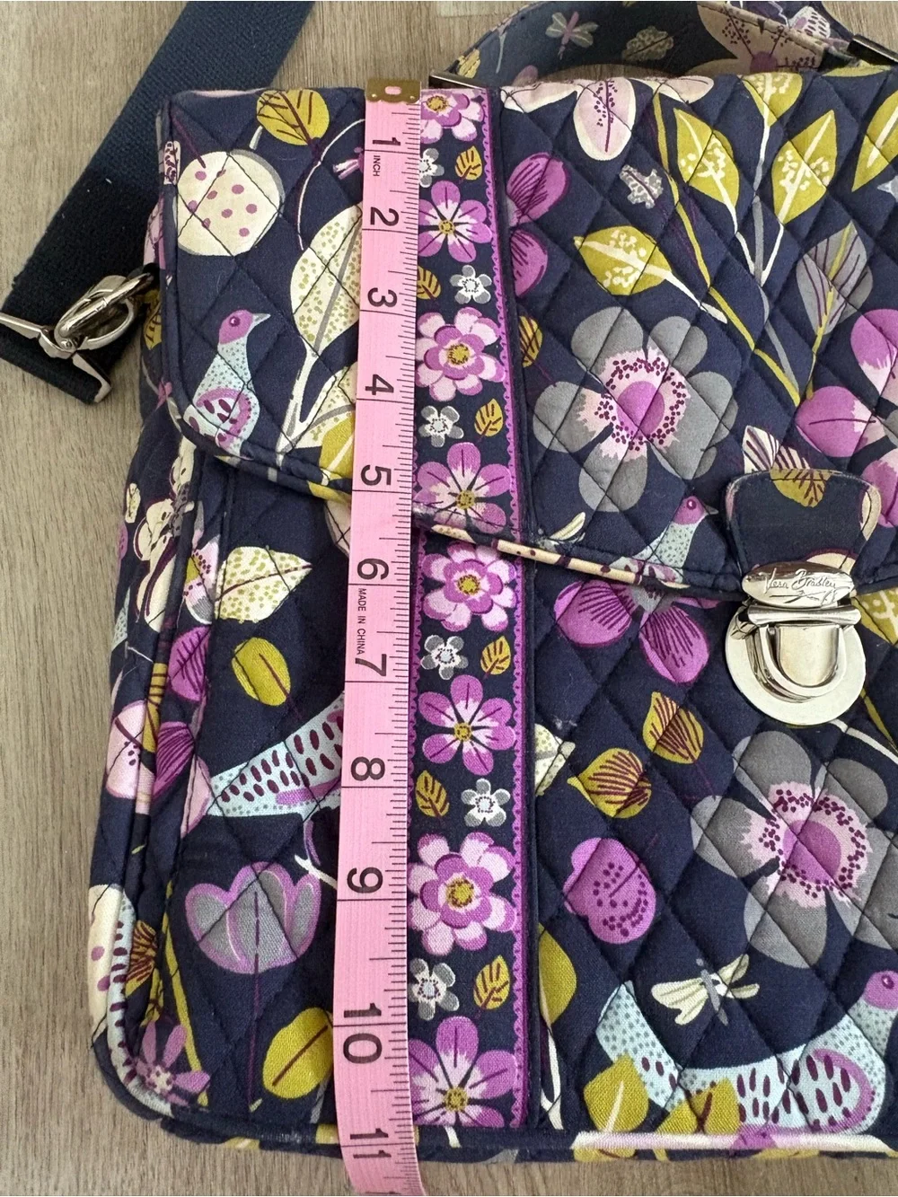 Vintage 2011 Vera Bradley Laptop Shoulder Bag in Floral Nightingale Pattern